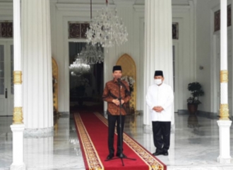 Menhan Prabowo Bersilaturahmi dengan Presiden Jokowi di Yogyakarta Sekaligus Bersantap Bakso, Opor, dan Tempe Bacem