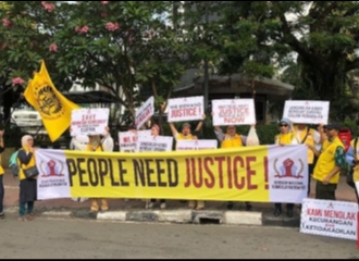 Aksi Damai Menuntut Keadilan di Saat Sidang Perdana Sengketa Pilpres 2019