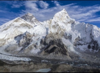Jasad-Jasad Pendaki di Gunung Everest Bermunculan Setelah Es dan Gletser Mencair Akibat Pemanasan Global