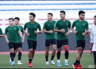 Klarifikasi: Pemain Muslim di Timnas Sepakbola Indonesia U-22 Dipastikan Tidak Makan Daging Babi