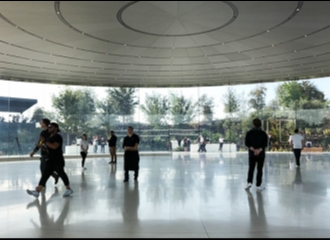 Kantor Baru Apple, Pintunya Malah Ditabraki Para Pegawainya