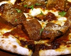 Sensasi Rasa Daging Rendang Dalam Sepotong Pizza 