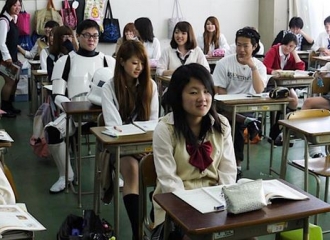 Keren! Ini Dia Cara Murid di Jepang Mencontek Saat Ulangan 