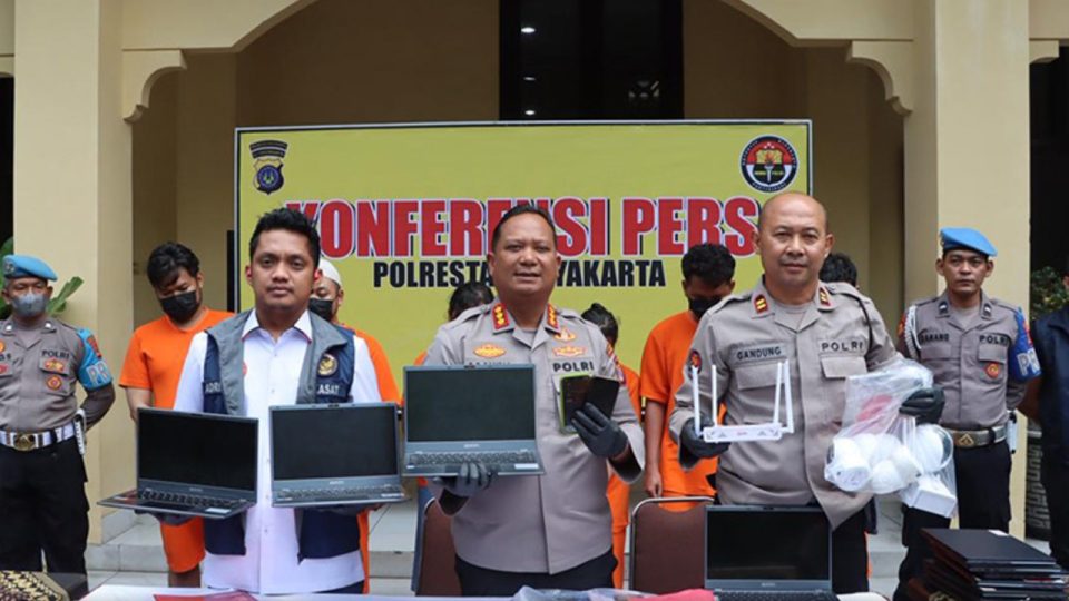 Polresta Yogyakarta Gerebek Kantor Jaringan Love Scamming, 6 Orang Jadi Tersangka