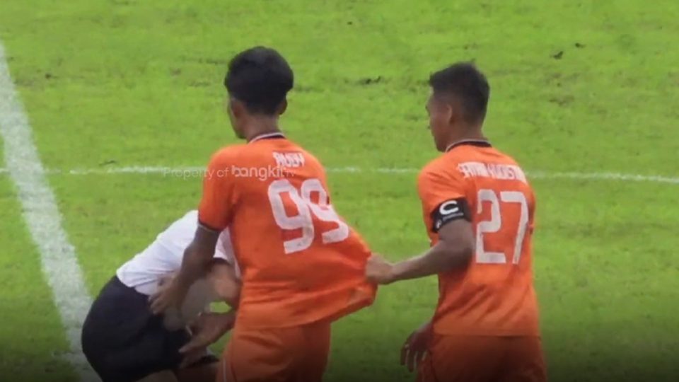 Remas Kemaluan Wasit, Pemain PSIR Rembang Diskors 3 Tahun Oleh Komdis PSSI Jateng
