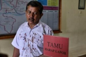 Anak Ditegur, Orang Tua Pukuli Guru di Makassar