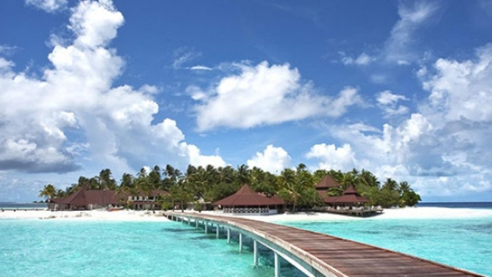 5 Pulau Untuk Kemping Seru di Kepulauan Seribu