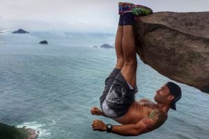 Trik Foto Menantang Maut Ini Akhirnya Terkuak!