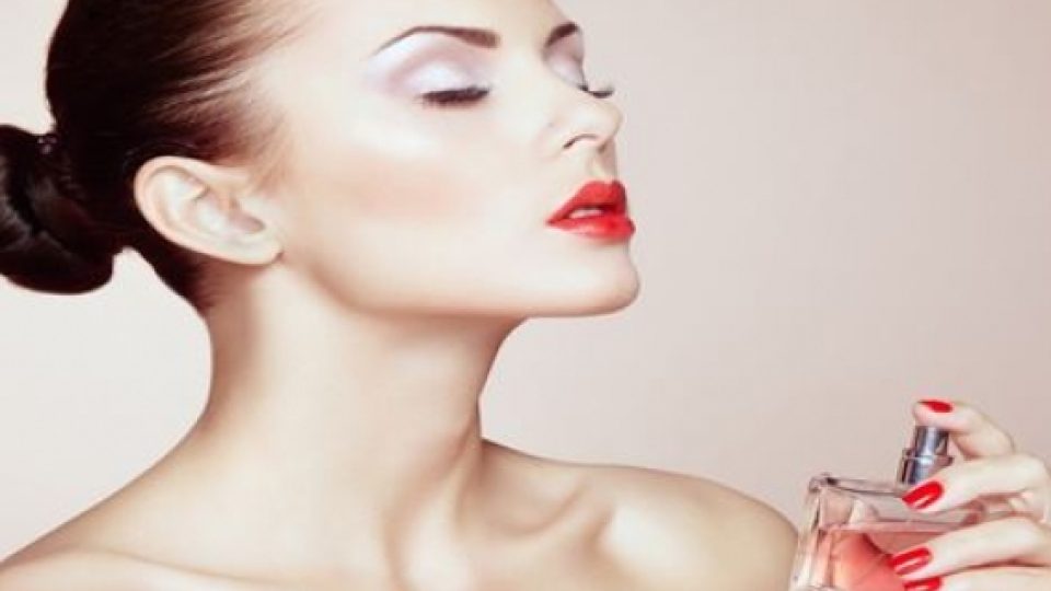 Begini Cara Pemakaian Parfum Agar Wanginya Tahan Lama