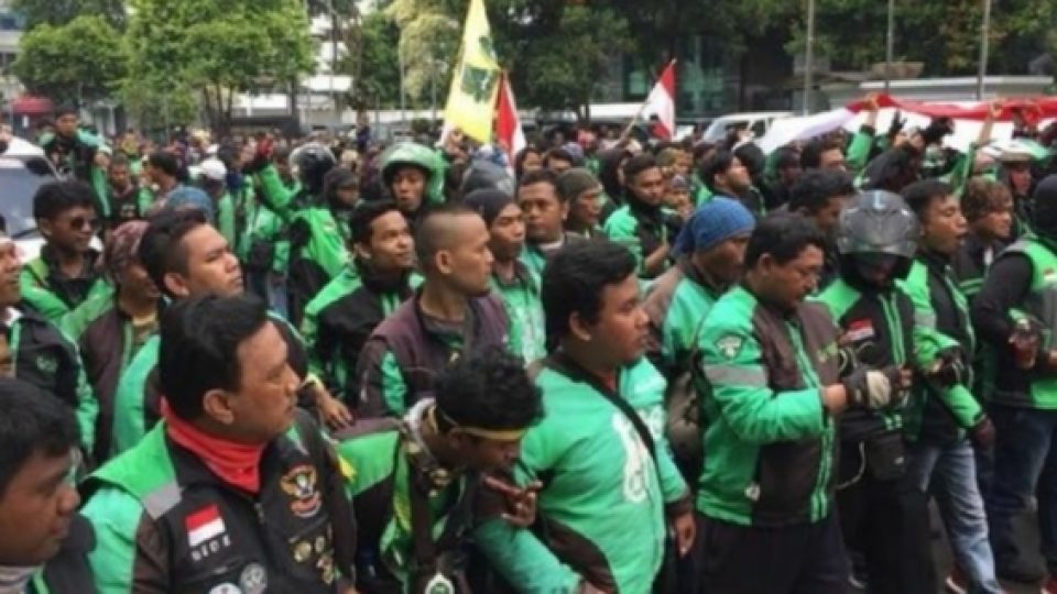 Aturan Tarif Ojek Online Akan Terbit Senin Depan, 5 Km Pertama Rp 10.000