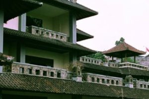 Turis Luar Negeri Anggap Hotel di Bali Ini Sebagai 'Istana Hantu'!
