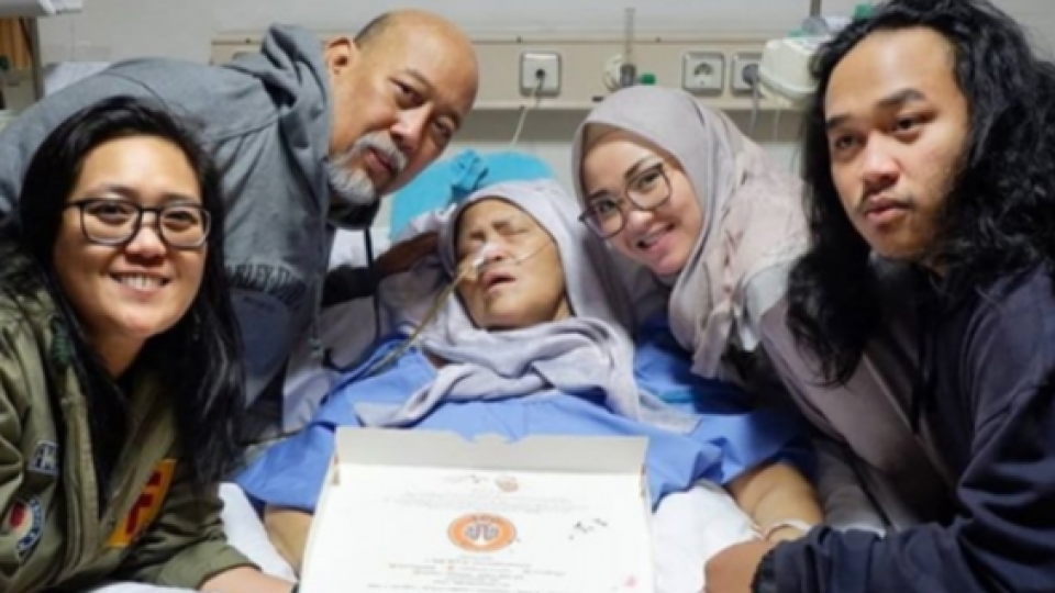 Kabar Duka dari Indro Warkop, Sang Istri Meninggal Dunia 