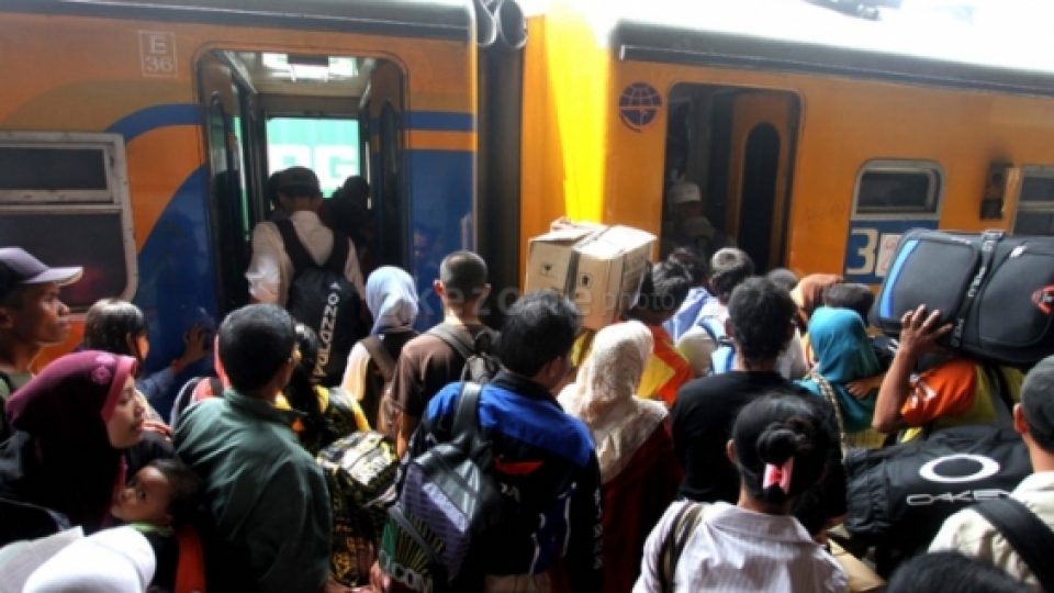 Lebaran, KAI Prediksi Penumpang Mencapai 5,3 Juta Orang