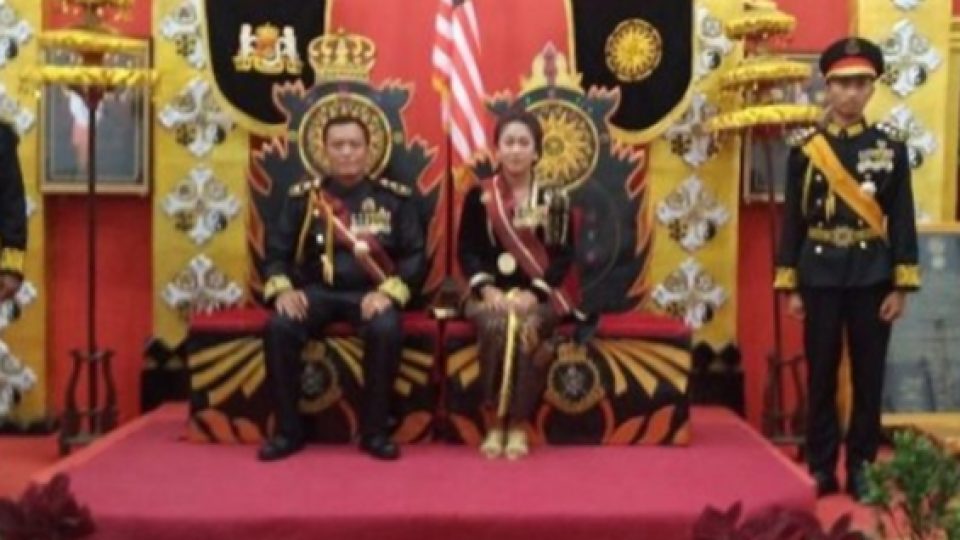 Raja dan Permaisuri Keraton Agung Sejagat Ditangkap Polisi Karena Dugaan Penipuan