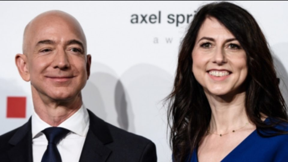Orang Terkaya di Dunia, Jeff Bezos, Bercerai dengan Istrinya Setelah 25 Tahun Pernikahan
