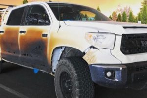 Evakuasi Banyak Orang dari Kebakaran Hingga Mobilnya Rusak, Seorang Perawat Dihadiahi Mobil Baru dari Toyota