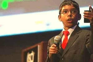 Bocah  9 Tahun Ini CEO Sekaligus Hacker Yang Paling Disegani