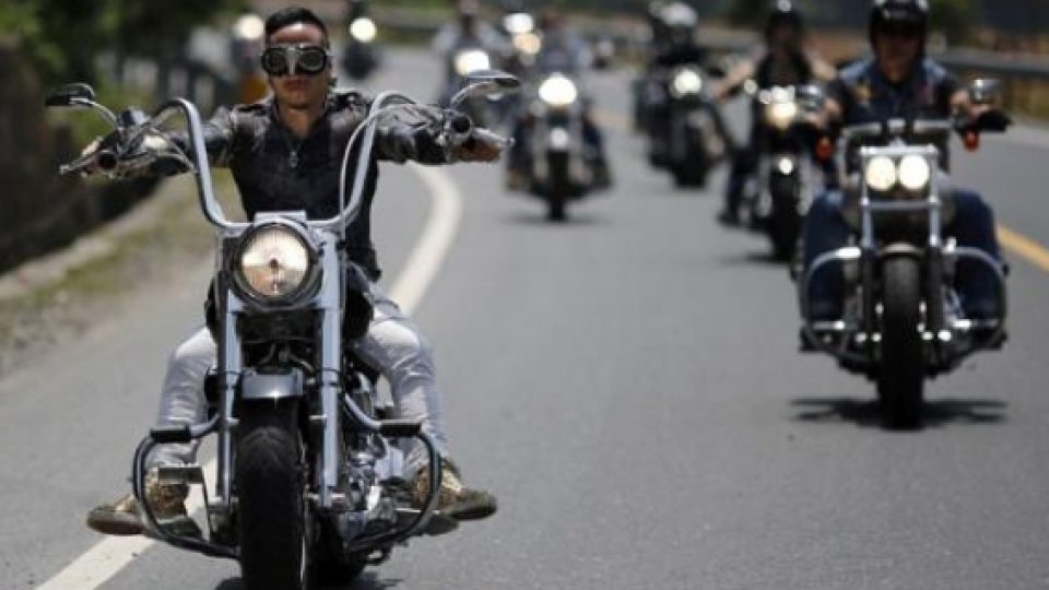 Tahun 2016 , Motor  Bisa Akses Lewat Jalan Tol?