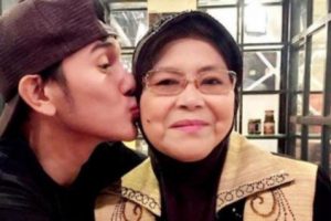 Ibunda Aktor Vino G Bastian Meninggal Dunia