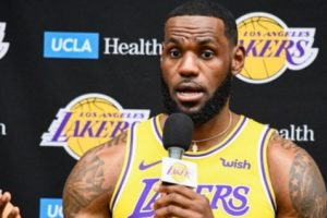Superstar NBA LeBron James Dikritik dan Disebut Tunduk Kepada China Setelah Menyebut Morey 'Kurang Terdidik'