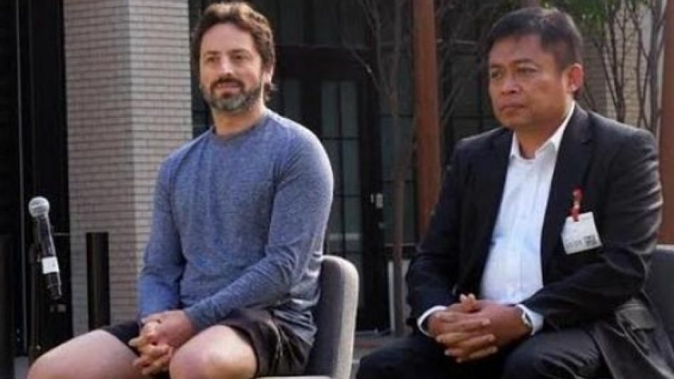 Gunakan Celana Pendek, Pendiri Google Dianggap Lecehkan Indonesia