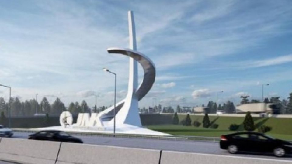 Dianggap Mirip Palu Arit PKI, Warga Desak Patung di Tol Madiun Dirobohkan