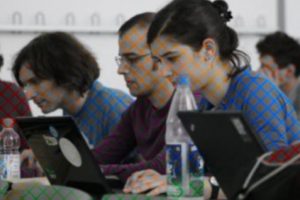 Viral Gambar Hitam Putih Jadi Berwarna Berkat Ilusi Optik, Bagaimana Ilusi Itu Bekerja?