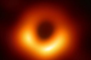 Inilah Foto Asli Pertama Dari Lubang Hitam