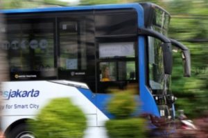 Viral Kontroversi Pemutaran Video Vulgar di TransJakarta