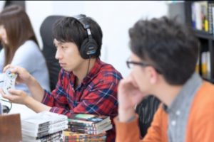 Menurut Penelitian, Bermain Video Games saat Istirahat Lebih Efektif daripada Meditasi