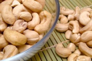 Manfaat Kacang Mete Bagi Kesehatan Tubuh