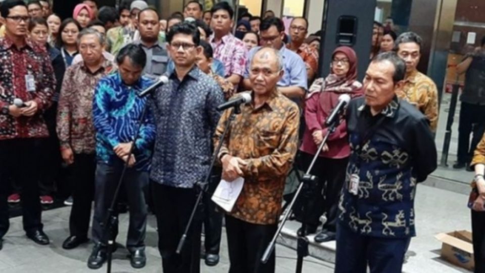 Kontroversi Pemilihan Firli Bahuri Sebagai Ketua KPK, Pernah Lakukan Pelanggaran Etik Berat Masih Terpilih