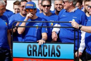 Fernando Alonso Mengucapkan Selamat Tinggal kepada Balap Formula 1