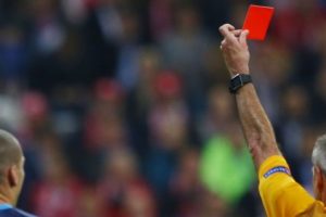 Gara-gara Kartu Merah, Pemain Argentina Tembak Mati Wasit