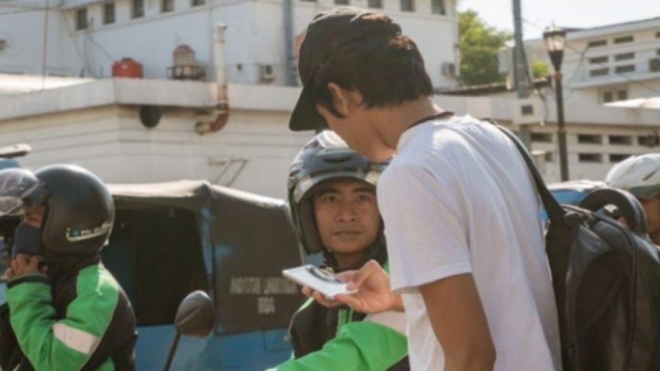 Pelaku Bom Bunuh Diri Polrestabes Medan Mengenakan Atribut Ojek Online