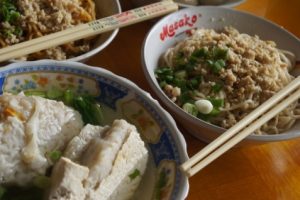 Inilah 5 Bakmie Terkenal di Daerah Puri Indah!