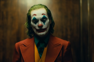 Trailer Pertama Joker Perlihatkan Asal Mula Joaquin Phoenix Dari Orang Biasa Menjadi Salah Satu Villain Paling Ditakuti