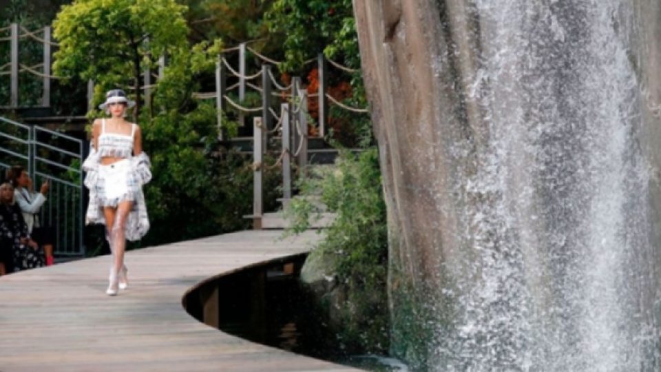 Chanel Luncurkan Koleksi Coco Beach & Coco Neige