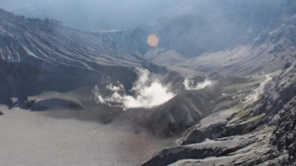 Gunung Tangkuban Perahu Kembali Erupsi, Status Level II Atau Waspada