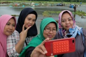 Tren Selfie di Lokasi Bencana, Pantas atau Tidak?