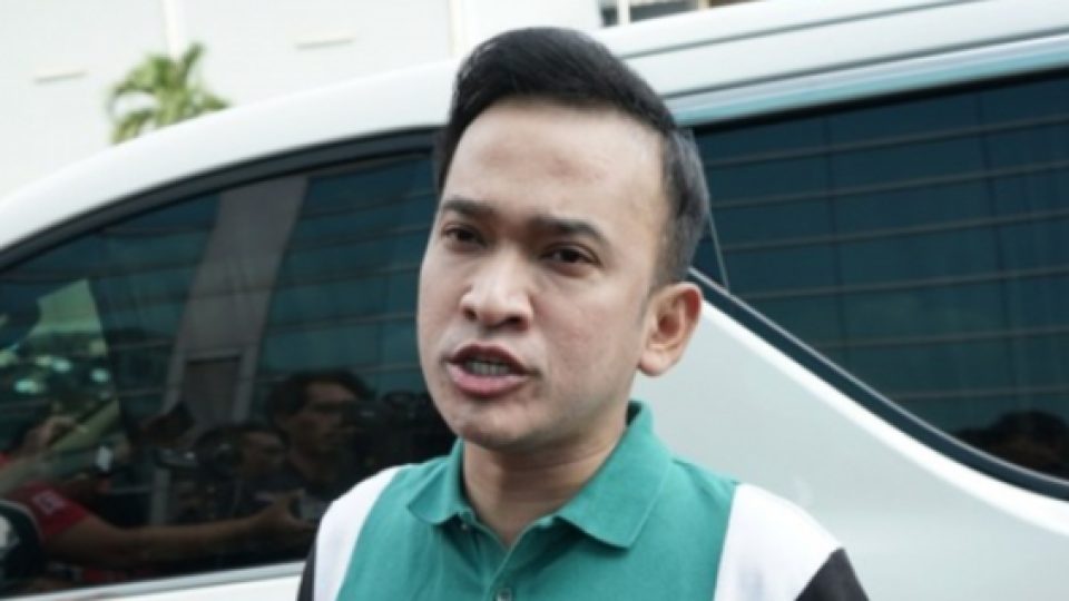 Betrand Petro Dinilai Terlalu 'Dekat' Dengan Sarwendah, Ruben Onsu Tak Ambil Pusing
