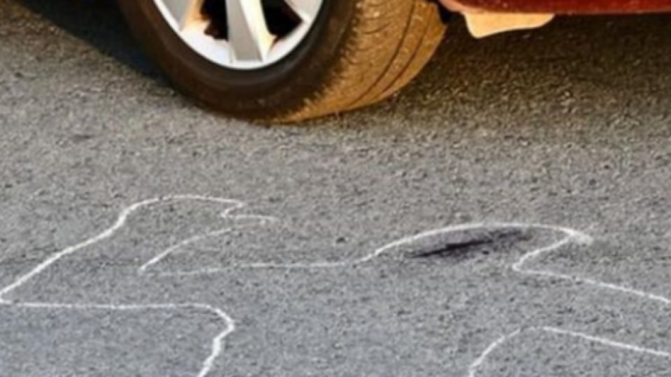Tragis, Wanita Hamil Ditabrak Ibu-ibu Belajar Mengemudikan Mobil di Jakarta Barat
