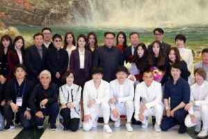 Kim Jong-Un Atur Ulang Jadwal Demi Nonton Red Velvet