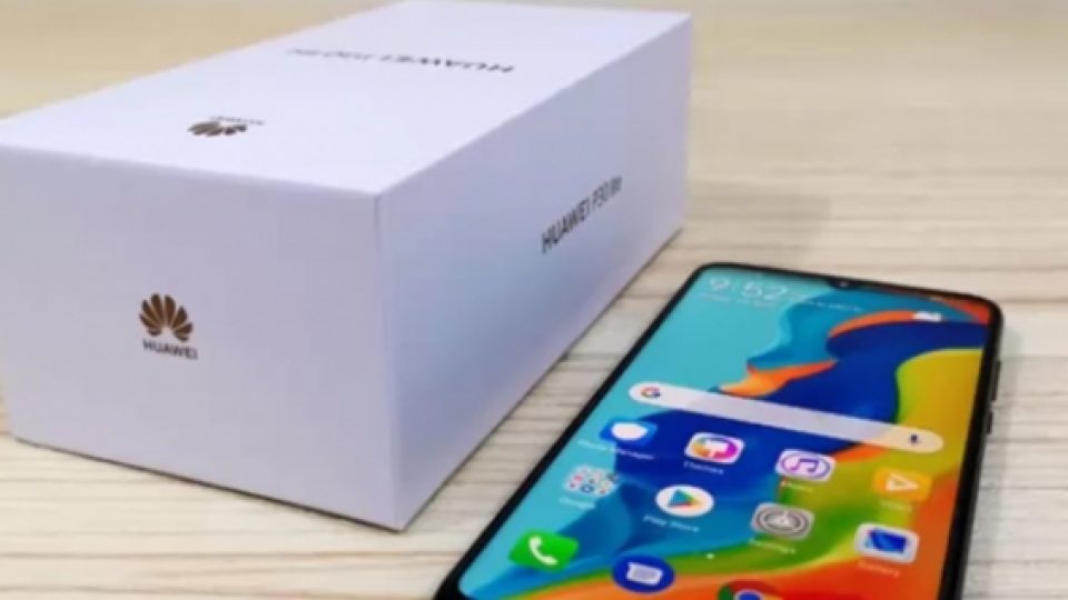 Membeli Ponsel Dari Luar Negeri Akan Dikenai Pajak 17,5 Persen Saat Aturan IMEI Berlaku
