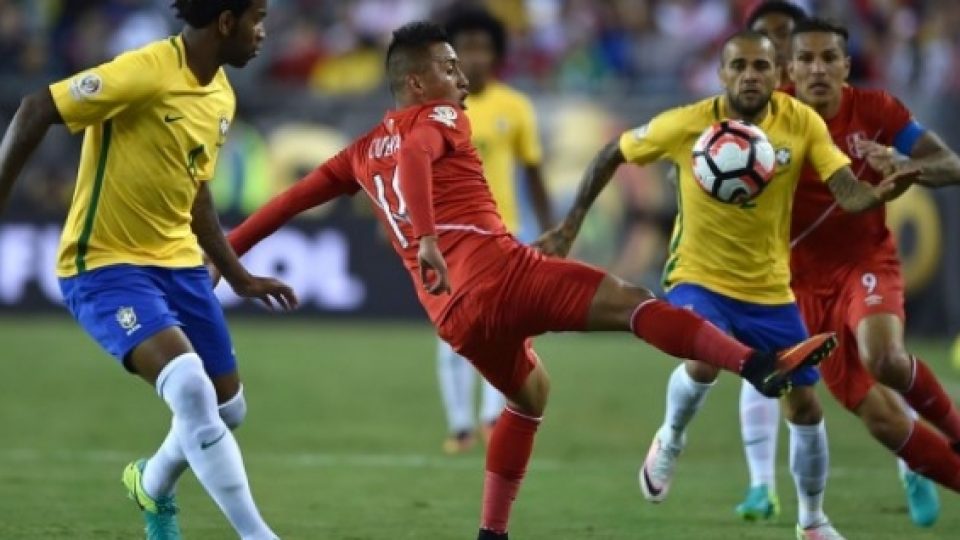 Lewat Gol Kontroversial, Peru Buat Brasil Tersisihkan