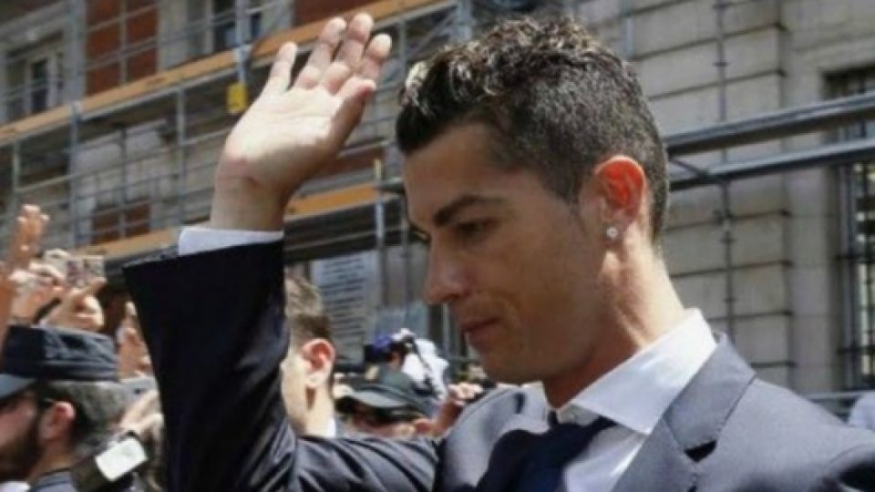 Piala Dunia Baru Saja Dimulai, Cristiano Ronaldo Divonis Penjara 2 Tahun!!!!