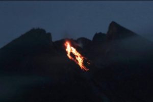 Gunung Merapi Kembali Beraktivitas, Status Waspada