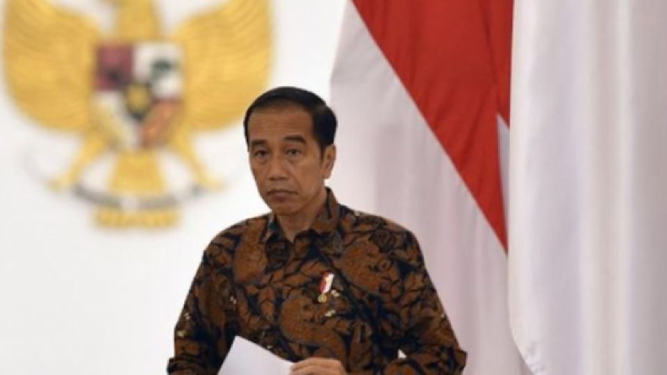 Presiden Jokowi Beri Relaksasi Cicilan Kredit Hingga Setahun dan Penurunan Bunga Kepada Usaha Mikro Terkait Pandemi Corona