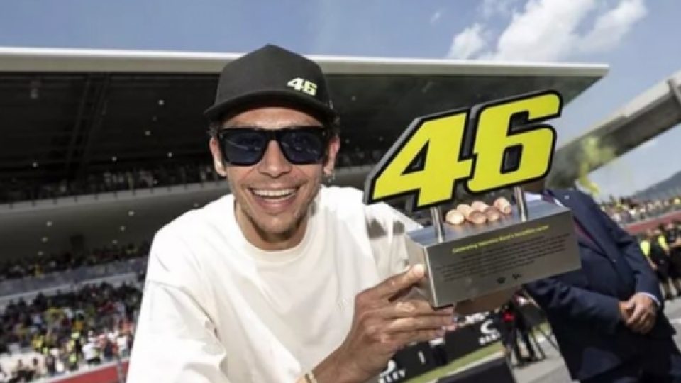 Nomor 46 yang Identik dengan Valentino Rossi Resmi Dipensiunkan dari Ajang MotoGP