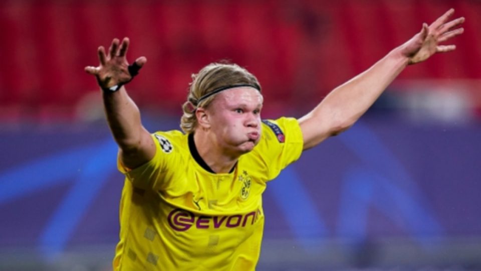 Liga Champions Eropa: Erling Haaland Tak Mau Kalah Dari Mbappe, Cetak 2 Gol dan 1 Assist Bagi Dortmund